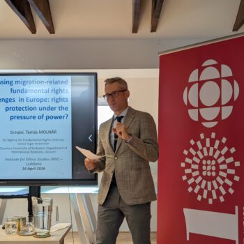 PXL_20260416_085859838