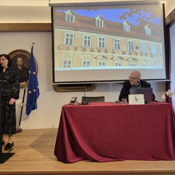 2 - Anja Moric - Predava